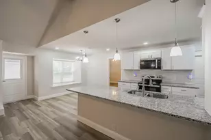 728 Glen Haven Dr, Hurst, TX 76054 - Photo 13