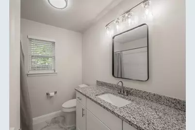 728 Glenhaven Drive, Hurst, TX 76054 - Photo 33
