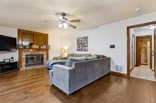 3403 McKamy Oaks Trail, Arlington, TX 76017 - Photo 9