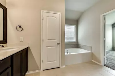 9821 Pronghorn Road, McKinney, TX 75071 - Photo 11