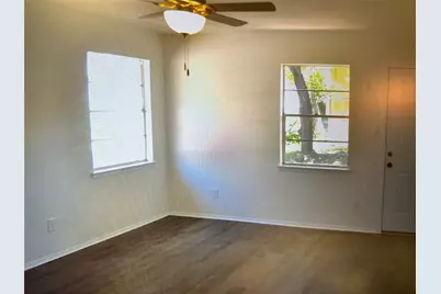 2701 Livingston Avenue, Fort Worth, TX 76110 - Photo 7
