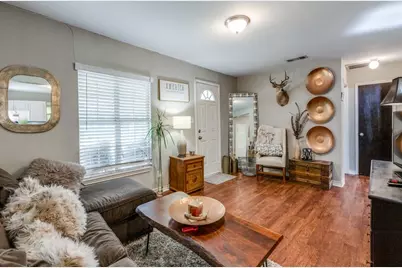 468 W Van Alstyne Parkway, Van Alstyne, TX 75495 - Photo 5