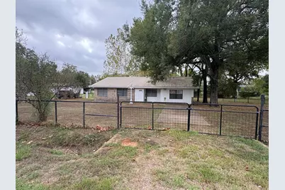 1150 County Road 43900 #43900, Paris, TX 75462 - Photo 1