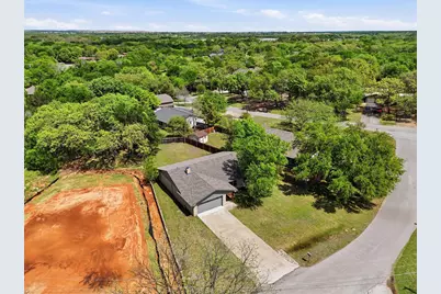 6106 Laredo Court, Granbury, TX 76049 - Photo 37