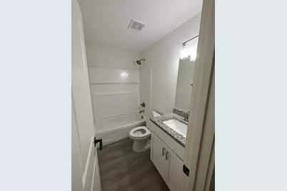 1321 Franklin Avenue, Bonham, TX 75418 - Photo 9