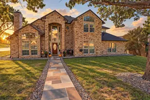 1601 N Hills Dr, Rockwall, TX 75087 - Photo 1