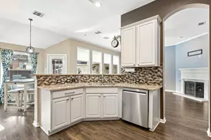 8605 Prescott Cir, Frisco, TX 75033 - Photo 9