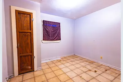 720 Texas Street, Graham, TX 76450 - Photo 13