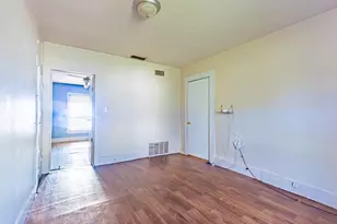 720 Texas St, Graham, TX 76450 - Photo 9