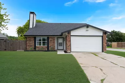 506 E Springdale Lane, Grand Prairie, TX 75052 - Photo 3