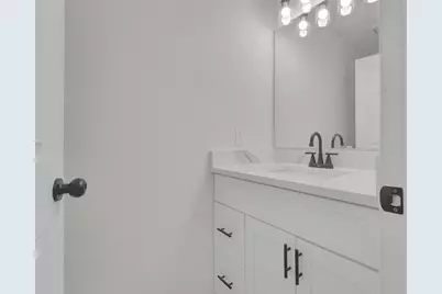 8316 Autumncrest Court, Dallas, TX 75249 - Photo 27