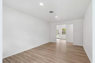 4812 Curzon Avenue, Fort Worth, TX 76107 - Photo 9