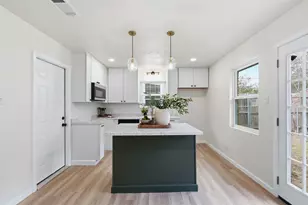 4812 Curzon Ave, Fort Worth, TX 76107 - Photo 13