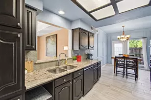 7449 Courtside Dr, Garland, TX 75044 - Photo 17