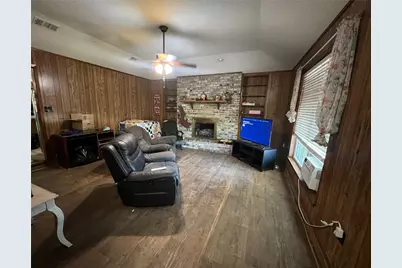 23 Private Road 44053, Powderly, TX 75473 - Photo 11