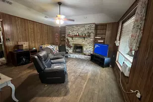 23 Private Rd 44053, Powderly, TX 75473 - Photo 11