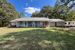 23 Private Rd 44053, Powderly, TX 75473 - Photo 1
