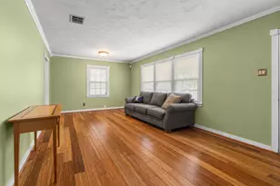 920 Avenue C, Lacy Lakeview, TX 76705 - Photo 5