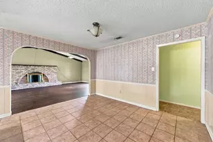 741 S 1st St, Hewitt, TX 76643 - Photo 13