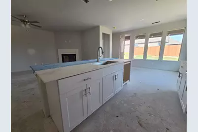808 Silverleaf Drive, Ennis, TX 75119 - Photo 7