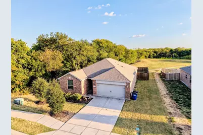 1401 Park Trails Boulevard, Princeton, TX 75407 - Photo 1