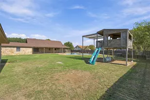 350 Jon St, Lorena, TX 76655 - Photo 31