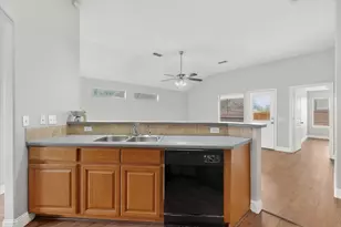 4803 Silver Ave, Dallas, TX 75223 - Photo 11