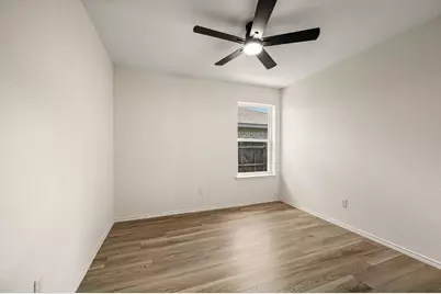 10805 Pebblecreek Court, Benbrook, TX 76126 - Photo 17