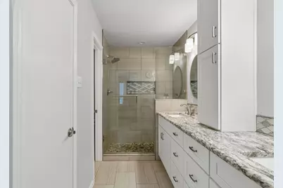 2103 Country Villa Drive, Carrollton, TX 75006 - Photo 23
