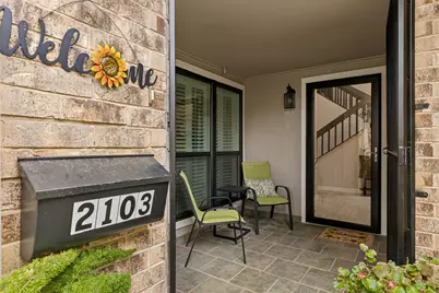 2103 Country Villa Drive, Carrollton, TX 75006 - Photo 3