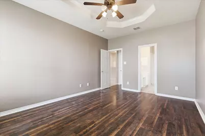 629 Lake City Drive, Lewisville, TX 75056 - Photo 23