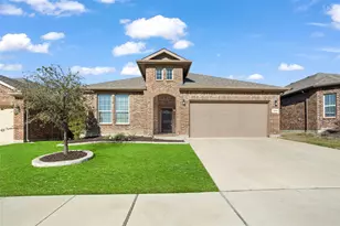 3929 Kennedy Ranch Rd, Fort Worth, TX 76262 - Photo 1