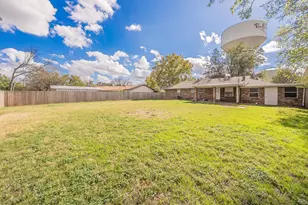 2258 Roberts Cut Off Rd, Sansom Park, TX 76114 - Photo 31