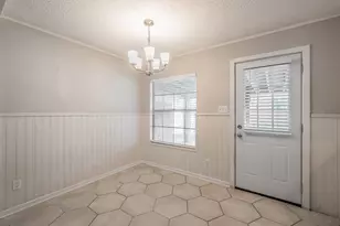 2258 Roberts Cut Off Rd, Sansom Park, TX 76114 - Photo 7
