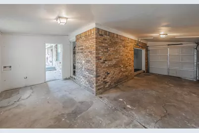 2258 Roberts Cut Off Road, Sansom Park, TX 76114 - Photo 35