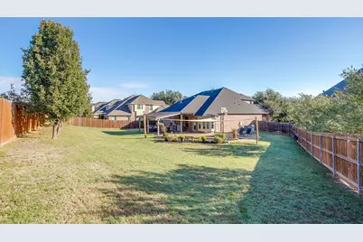 1040 Tara Drive, Burleson, TX 76028 - Photo 37