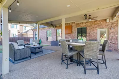 1040 Tara Drive, Burleson, TX 76028 - Photo 5