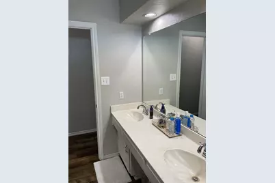 641 Highland Meadows Drive, Highland Village, TX 75077 - Photo 17
