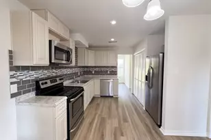 4911 Rollingwood Ct, Garland, TX 75043 - Photo 7