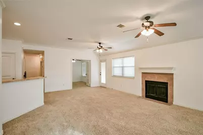 826 Rambling Court, Granbury, TX 76049 - Photo 3