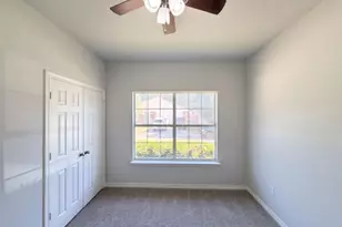 327 Texas Dr, Lake Dallas, TX 75065 - Photo 17