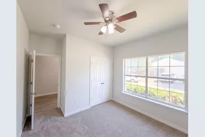327 Texas Drive, Lake Dallas, TX 75065 - Photo 15