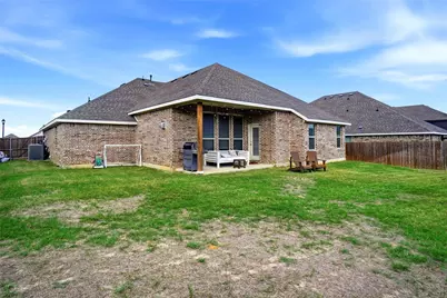 914 Timber Ridge Drive, Justin, TX 76247 - Photo 39