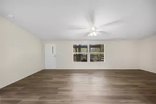 118 Cedar Ridge Dr, Eustace, TX 75124 - Photo 11