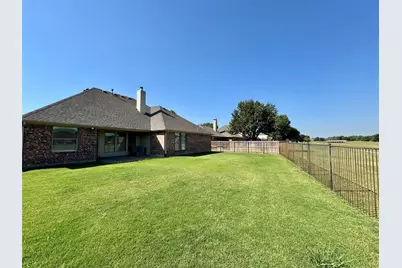 124 Country Lakes Boulevard, Argyle, TX 76226 - Photo 29