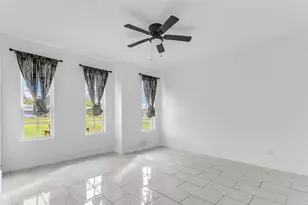 2002 Clay St, Mabank, TX 75147 - Photo 5