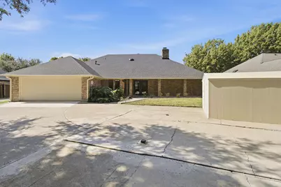 9904 Wandering Way Street, Benbrook, TX 76126 - Photo 29