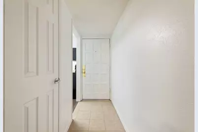 2803 Rio Branco Street #202 J, Farmers Branch, TX 75234 - Photo 3