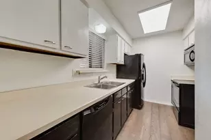 2803 Rio Branco St, Farmers Branch, TX 75234 - Photo 9