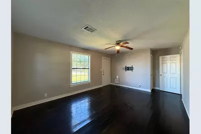 1602 E Nall Street #B, Sherman, TX 75090 - Photo 7